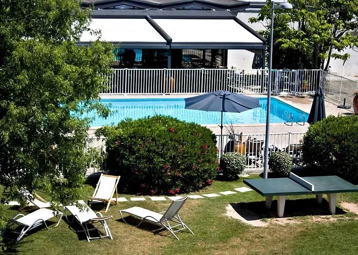 Hotel Ibis Styles Avignon Sud